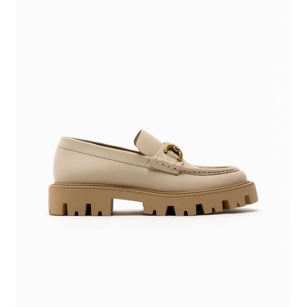 Elegant Beige Loafers